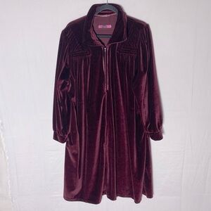 Vintage Burgundy Velour Knee Length Dressing Gown Robe Housecoat M